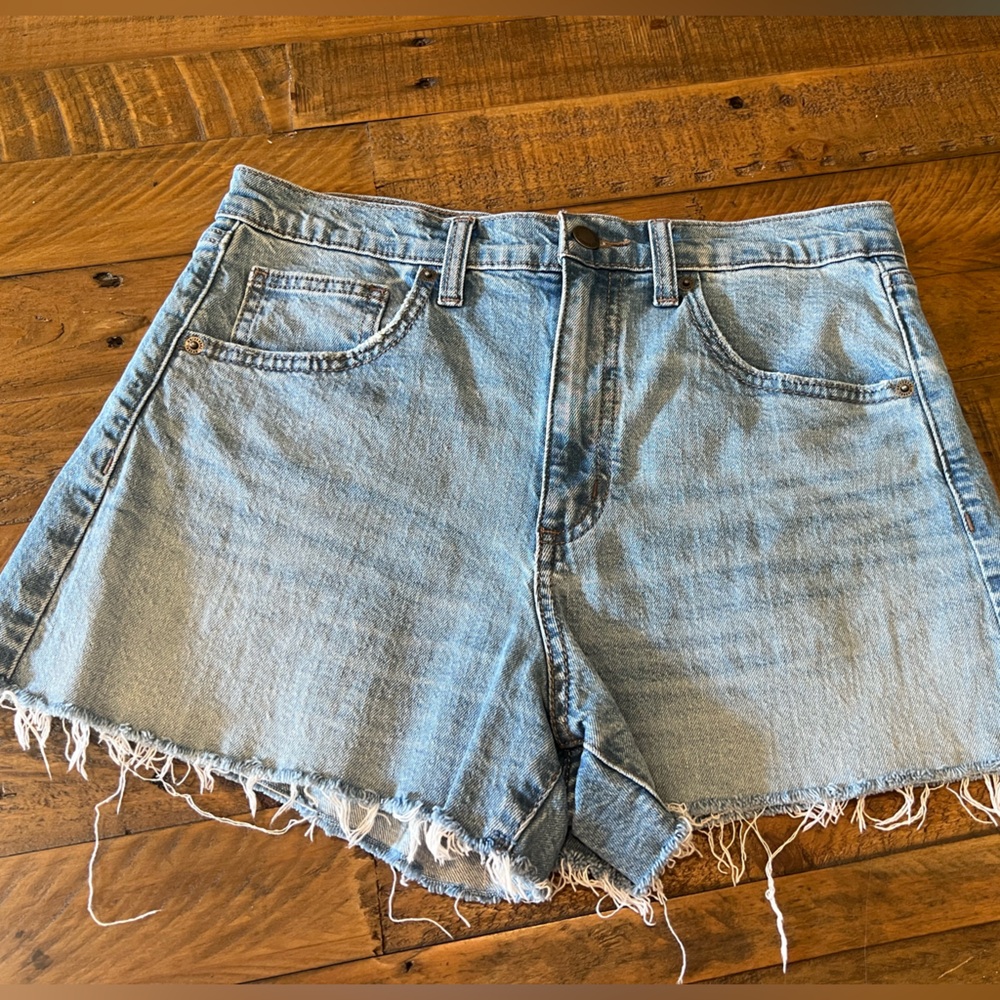 Universal Thread Light Blue Jean Shorts